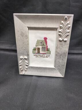 Vintage Cross Stitch Shoemakers Shop Williamsburg Silver Tone Frame Needlework